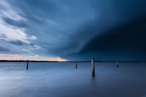 Noodweer boven de Belterwijde