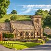 Kirchplatz im Dorf Snowshill, Cotswolds, England von Christian Müringer