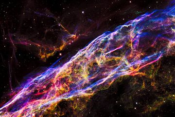 Veil Nebula Supernova Remnant van Space and Earth