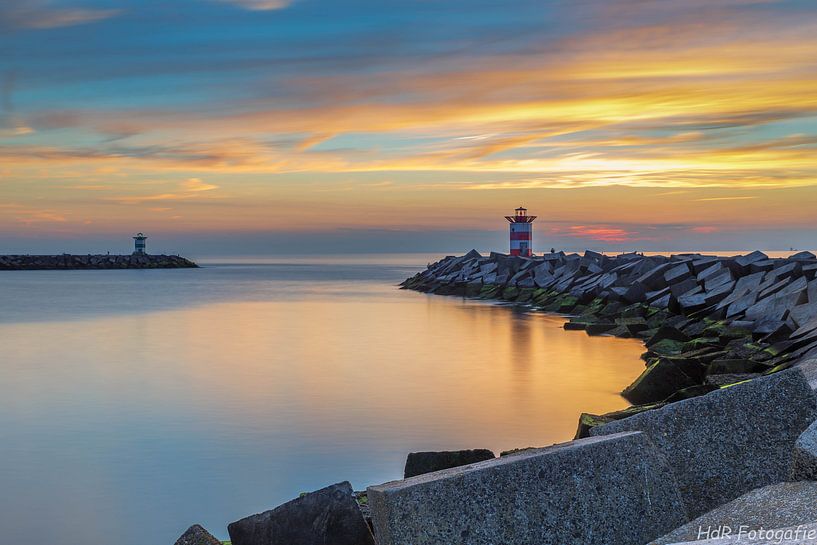 Zonsondergang bij Scheveningen par Herman de Raaf