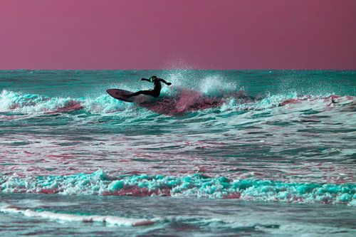 Laatste golf voor de storm in roze