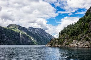 Geirangerfjord in Norway van Rico Ködder