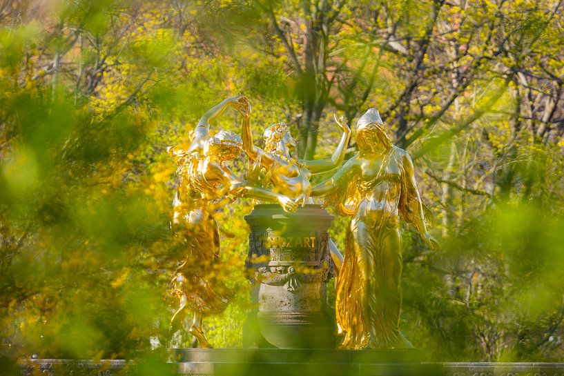 Mozart Fountain by Sylvio Dittrich