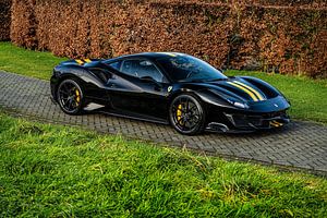 Ferrari 488 Pista sur Bas Fransen