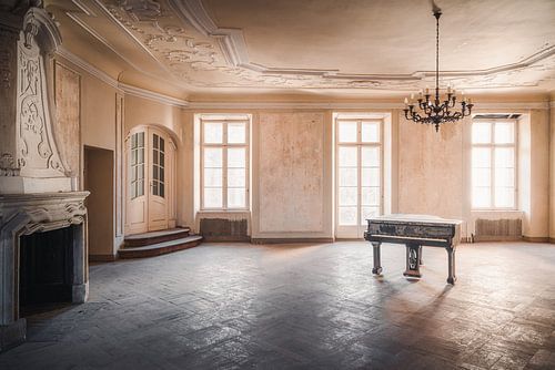Abandoned Piano in the Light. by Roman Robroek - Photos of Abandoned Buildings