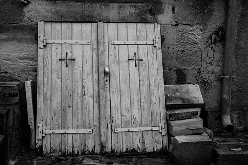 joinville la portes in contrast