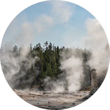 Geisers in Yellowstone National Park, USA van Jeroen van Deel