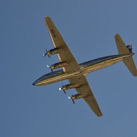 Compleet chroom gespoten vliegtuig van Redbull wings van Quint Wijnhoven