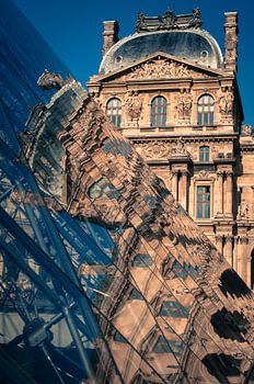 'Scattered'. The Louvre, Paris.