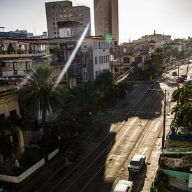 Cuba: Havana street van Tom  De Wilde