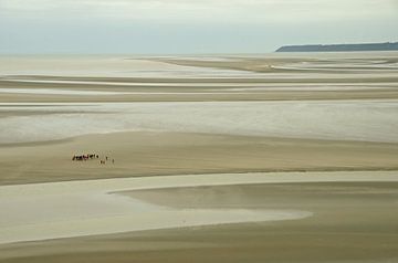 Mudflats at Mont Saint-Michel by Remco Swiers