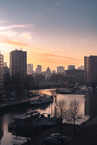 Uitzicht over de Admiraliteitskade in Rotterdam