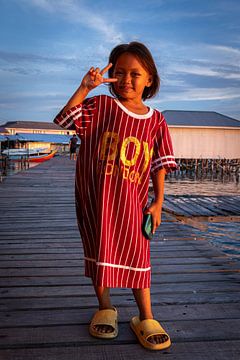 Lokale kinderen, Mabul Island, Maleisie van Travel Tips and Stories