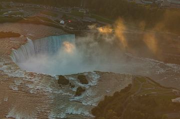 Les chutes du Niagara sur Andrea Ooms