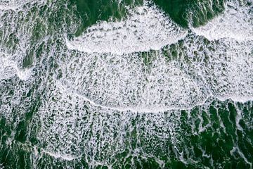 Golven op zee van bovenaf gezien van Sjoerd van der Wal Fotografie