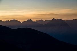 Warm sunset from a mountain top in the Austrian Alps by Hidde Hageman