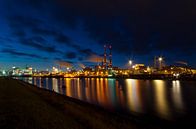 Blue hour at Tata Steel by Rob de Voogd / zzapback thumbnail