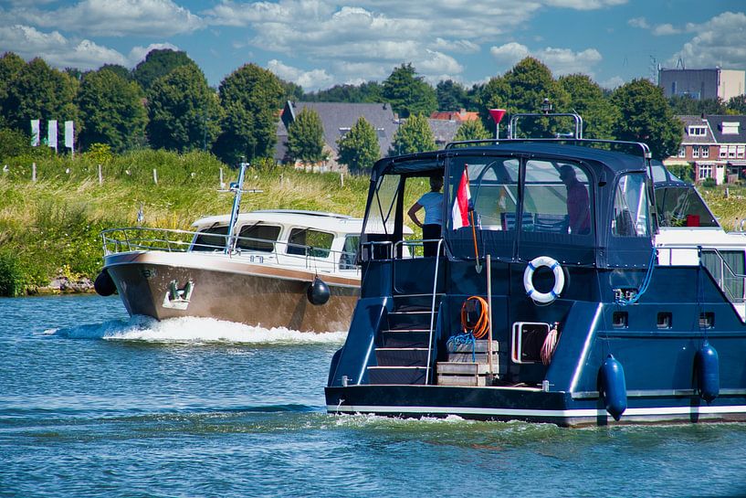 Vacation time on the water by Jolanda de Jong-Jansen