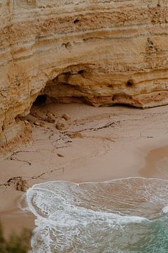 Verborgen baai aan de Algarve kust van Renate Smit Photography