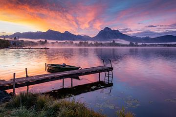 Zonsopgang bij het Hopfensee meer van Martin Wasilewski