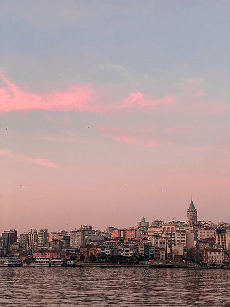 Istanbul by Hello Pompoyo
