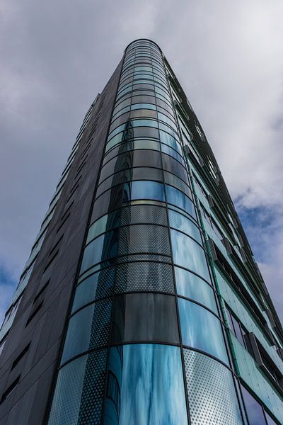 WTC Arnhem, modern kantoorgebouw in het centrum van Arnhem van Patrick Verhoef
