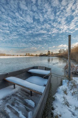 Molen de Vrijheid in de winter bij Marienwaerdt