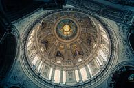 Die Kuppel der Kirche aus einem einzigartigen Blickwinkel. von Tomasz Baranowski Miniaturansicht