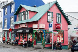 Winkelpand in Reykjavik IJsland van René Schotanus