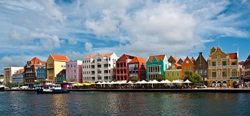 Colourful Curacao by Jacintha Van beveren