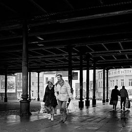 Street photography in Antwerp by Raoul Suermondt