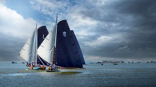 Skûtsjesilen von Frans Nijland