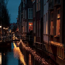 Christmas canals Delft by Gijs Koene