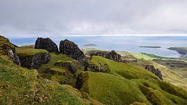 The Isle of Skye (Scottish Gaelic by Edwin Kooren