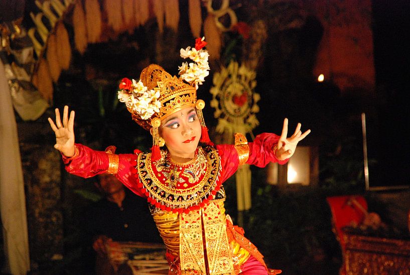 Balinese Dance by Luke Orth
