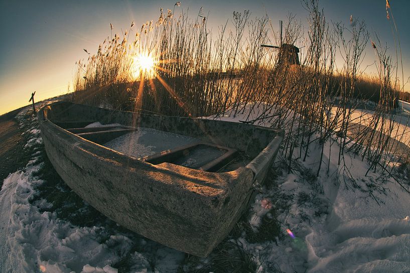 Missed a boat by peterheinspictures
