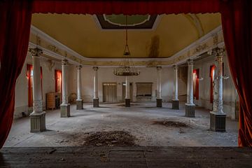 verlaten balzaal, abandoned ballroomm, verlaten plekken van hanne dutoit
