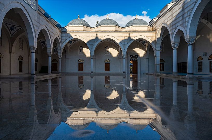 Reflections in mosque by Werner Lerooy