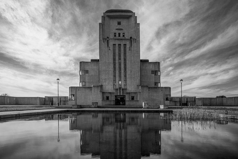 Radio Kootwijk black and white by Arnold van Rooij