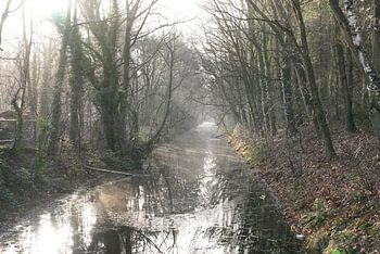 Eenzame rust aan de waterkant