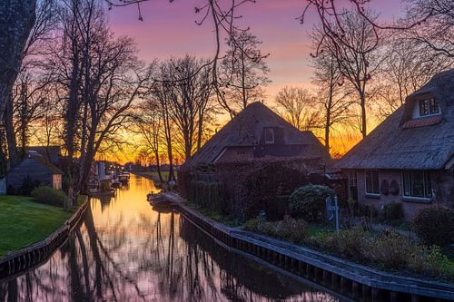 Giethoorn bij zonsondergang