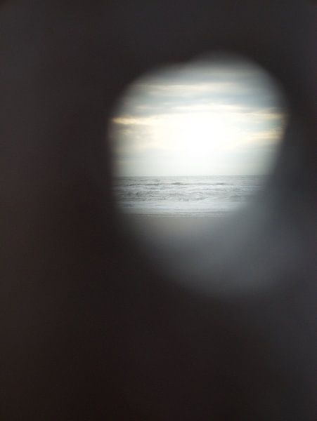 Vue sur la mer avec le coucher du soleil par Evy Bakker