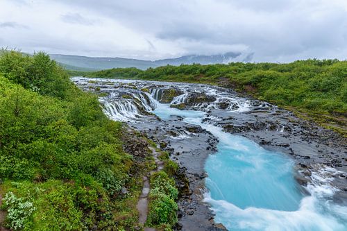Der Brúarárfoss oder Brúarfoss Wasserfall Island