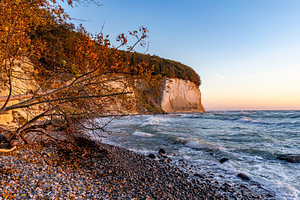 Piratenschlucht Kreidefelsen Sassnitz auf der Insel Rügen in Deutschland