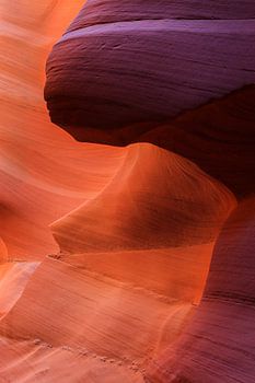 Kleurrijk Lower Antelope Canyon, Page, Arizona