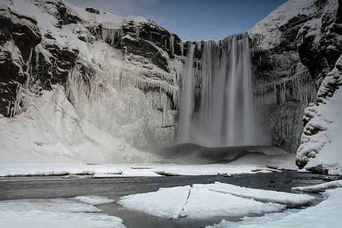 Waterval winterlandschap IJsland Skogafoss