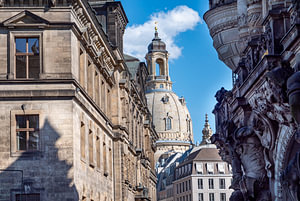 Altstadt in Dresden mit Frauenkirche