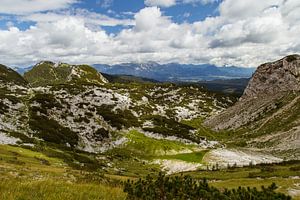 Vue du sommet d'une montagne en Slovénie