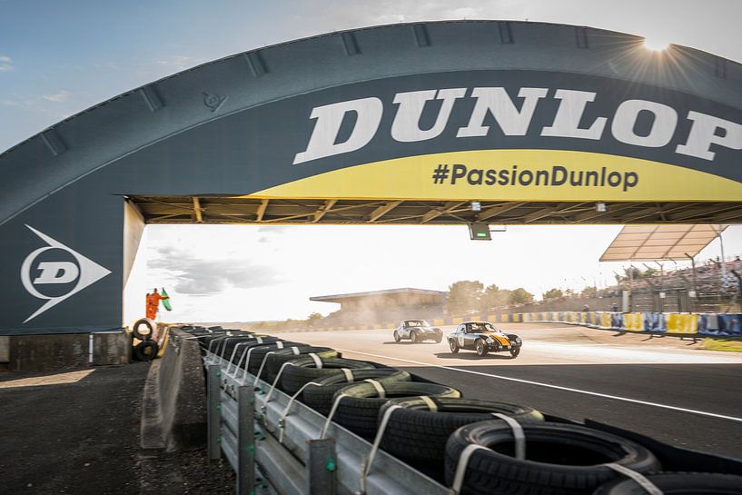 Actie Le Mans Dunlop brug van Maurice Volmeyer