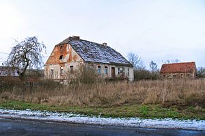 Verlassene, polnische Bauernhäuser in Cedynia 